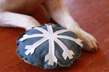 DIY-Snowflake-Dog-Toy