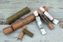 DIY-Rodent-Christmas-Crackers