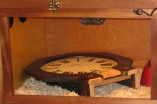 Pendulum-Clock-Hide-Box