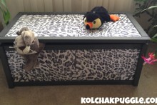DIY-Upholstered-Wood-Toy-Box